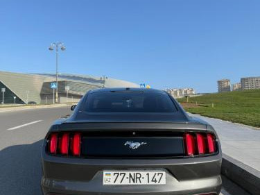 Ford Mustang 32900 2015